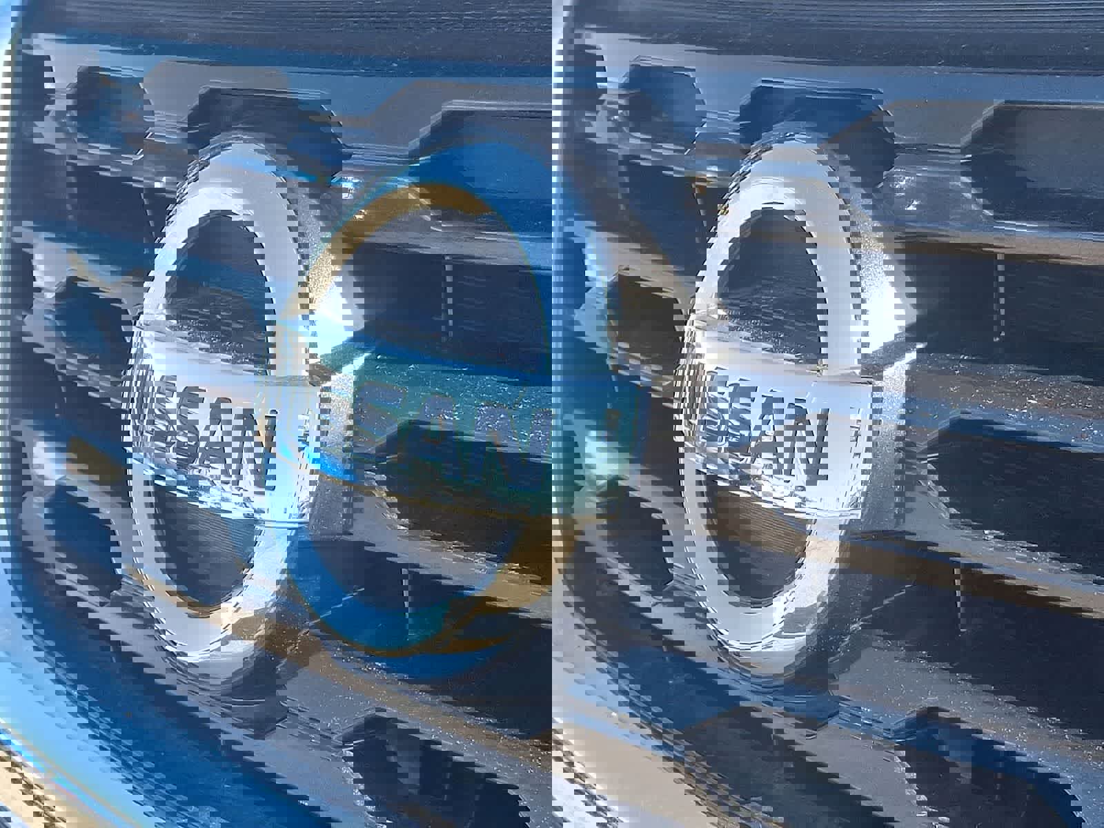 Used 2020 Nissan Pathfinder S image 33