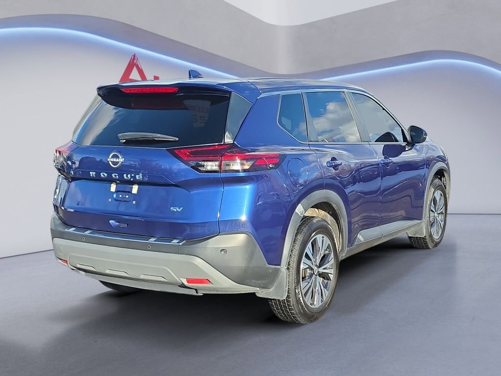 Used 2022 Nissan Rogue SV image 5