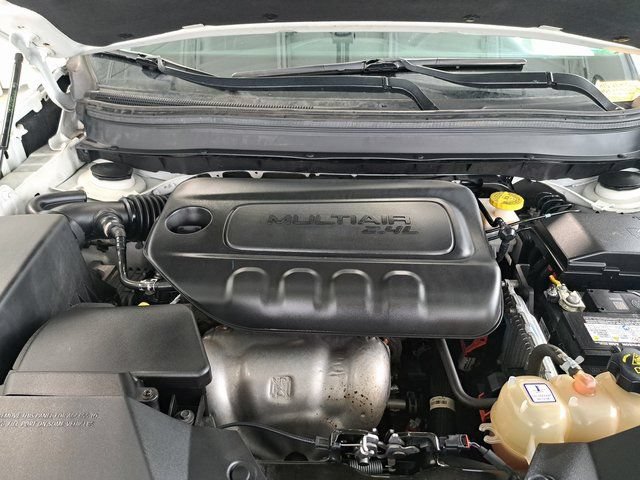 Used 2020 Jeep Cherokee Latitude Plus AWD/4WD image 26