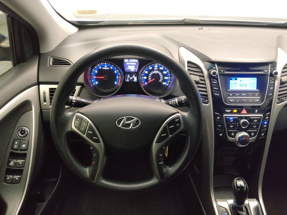 Used 2016 Hyundai Elantra GT image 22