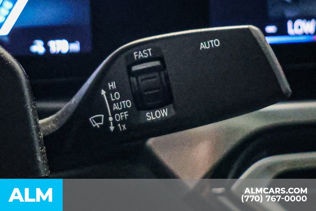 Used 2024 BMW i4 eDrive40 image 30