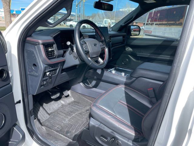 Used 2022 Ford Expedition Max Limited AWD/4WD image 14