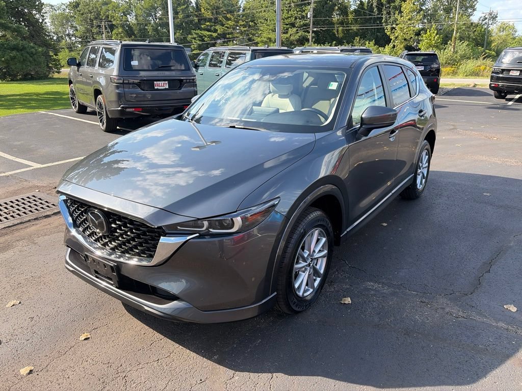 Used 2025 MAZDA CX-5 AWD 2.5 S w/ Preferred Package image 2