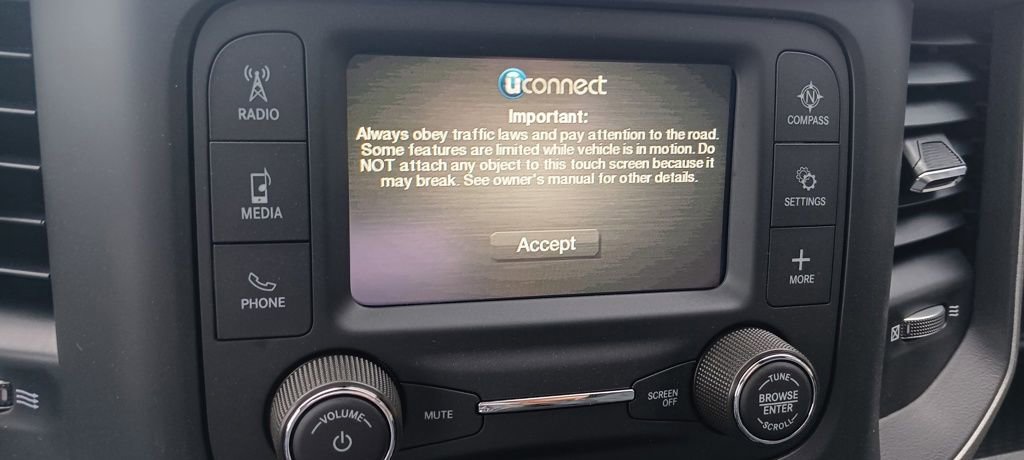 New 2024 RAM 5500 Tradesman image 18