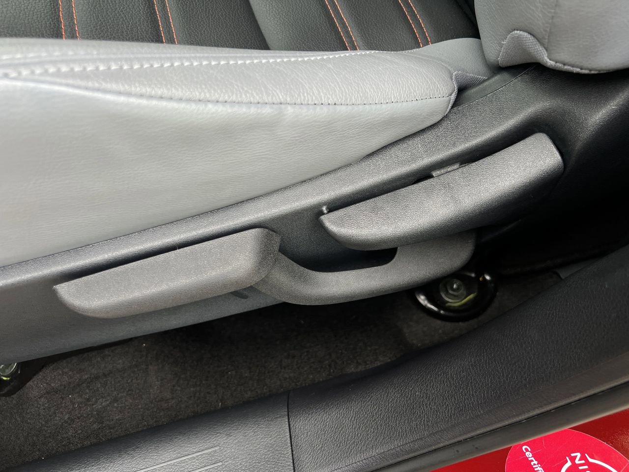 Used 2023 Nissan Kicks SR w/ SR Premium Package image 21