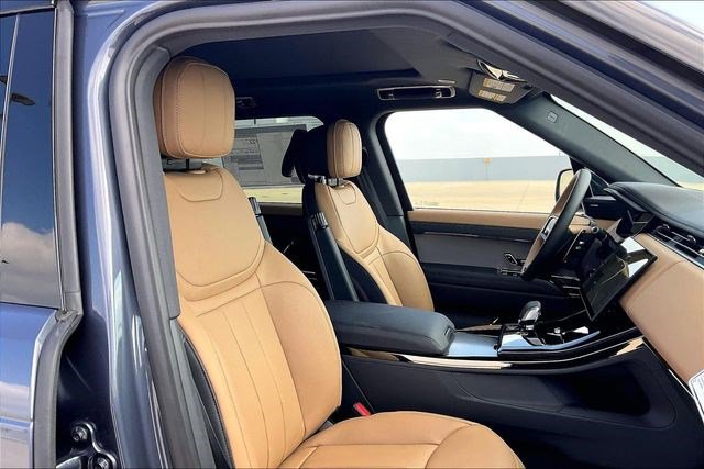 New 2026 Land Rover Range Rover Sport Dynamic SE image 12