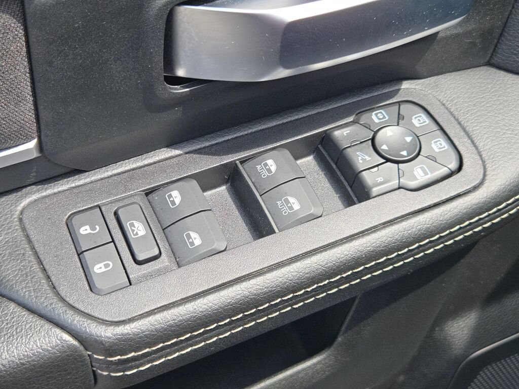 Used 2026 RAM 2500 Big Horn AWD/4WD image 27