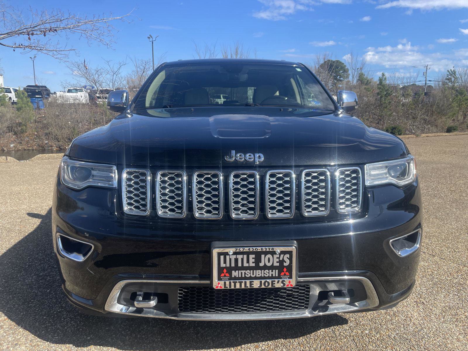 Used 2019 Jeep Grand Cherokee Overland AWD/4WD image 6