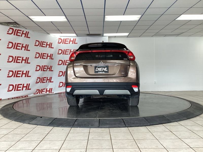 Used 2018 Mitsubishi Eclipse Cross SE image 6