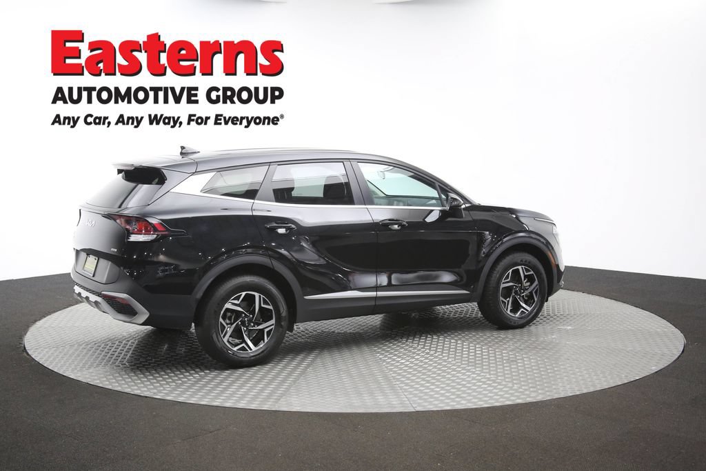 Used 2024 Kia Sportage LX AWD/4WD image 43