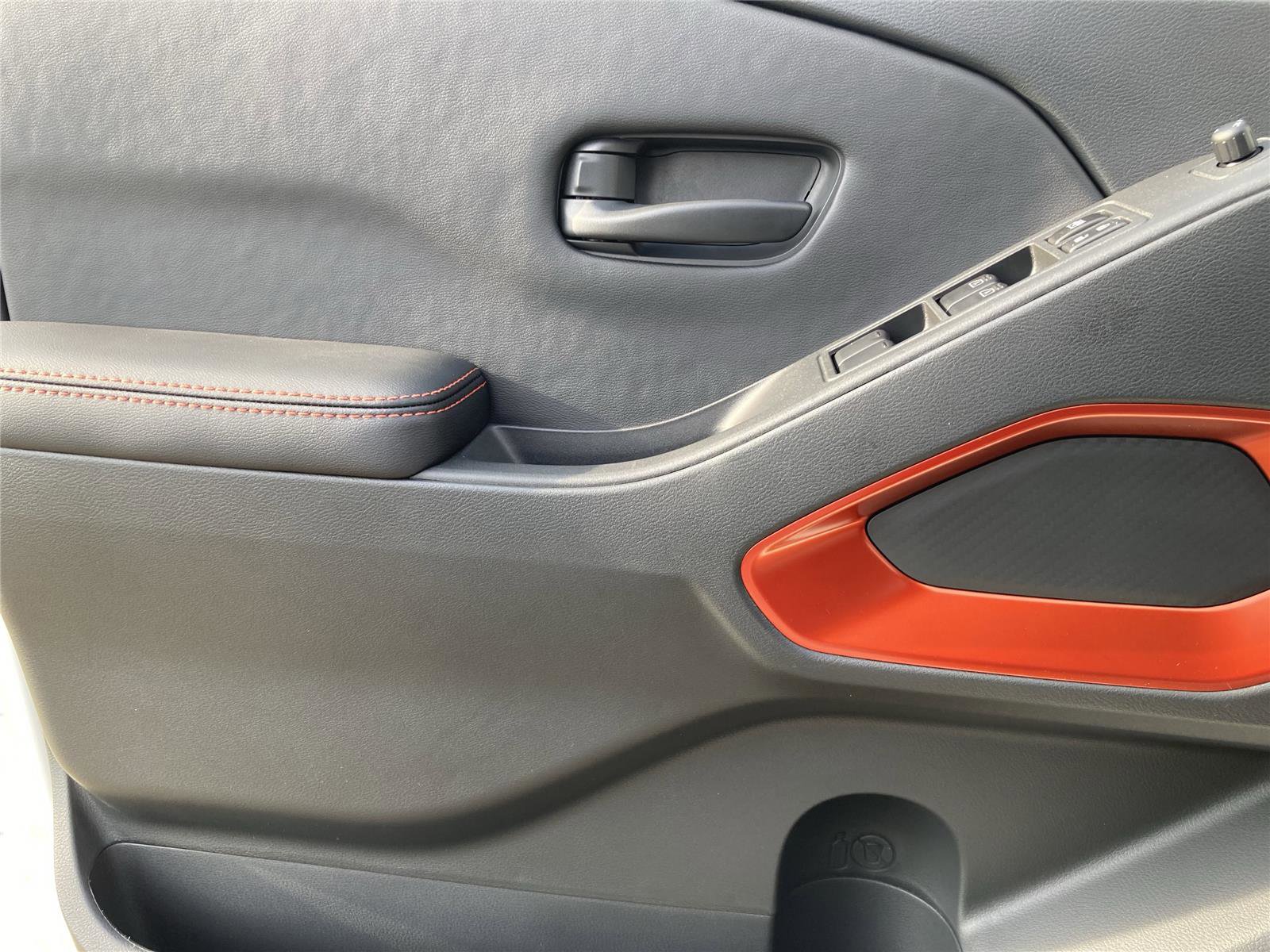 New 2026 Nissan Frontier PRO-4X w/ Pro-4x Convenience Package image 28