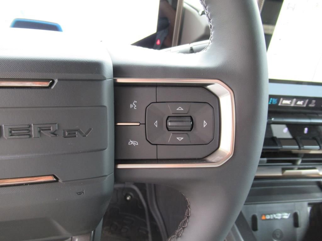 New 2025 GMC Hummer EV 2X image 18