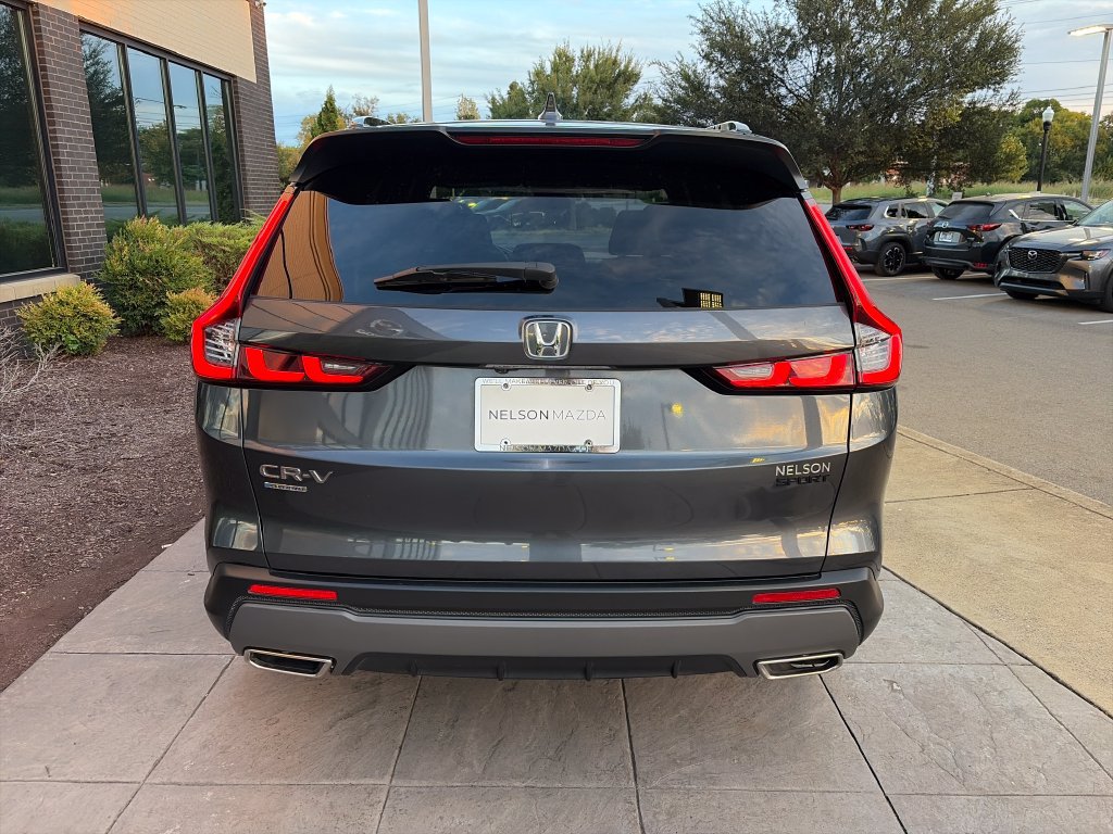 Used 2024 Honda CR-V Sport image 5