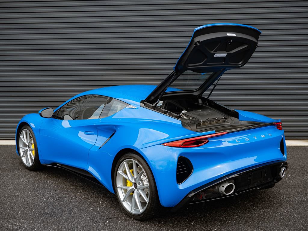 Used 2025 Lotus Emira image 26