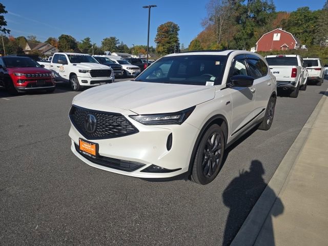 Used 2023 Acura MDX A-Spec image 3