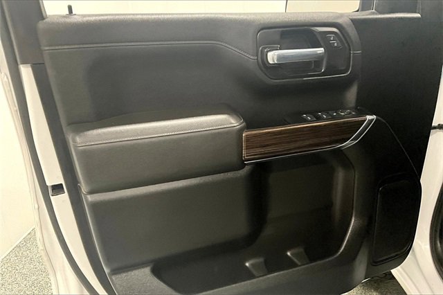 Used 2021 Chevrolet Silverado 1500 LT Trail Boss w/ Bed Protection Package image 22