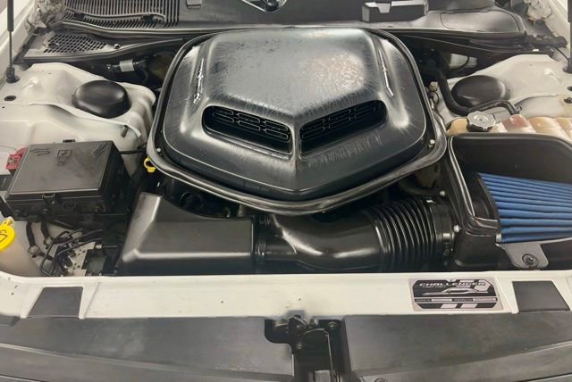 Used 2016 Dodge Challenger R/T Plus image 34