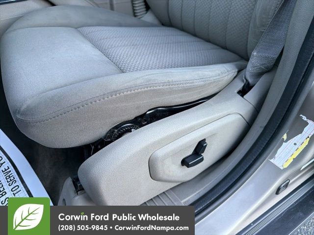 Used 2006 Jeep Grand Cherokee Laredo image 25