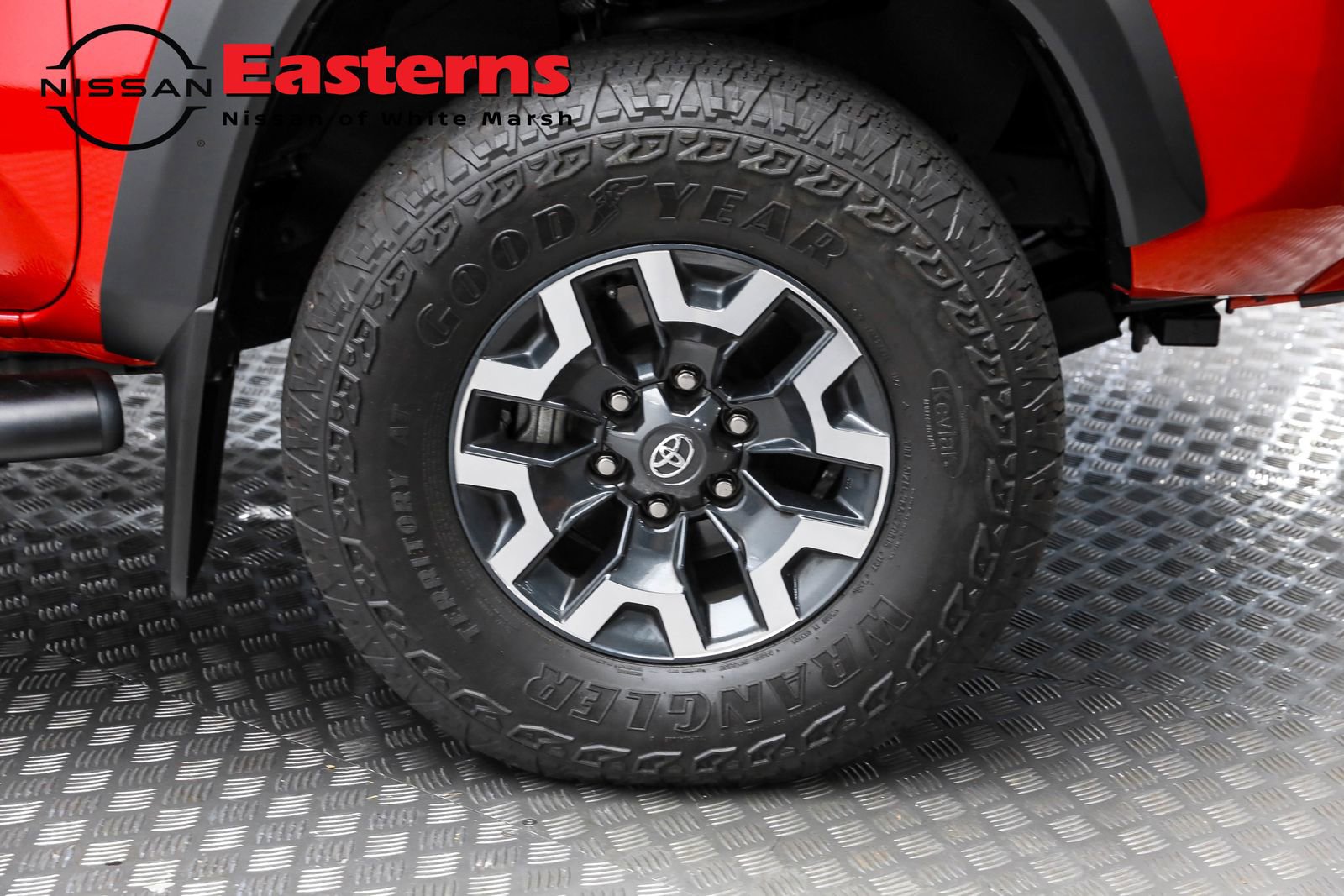 Used 2022 Toyota Tacoma TRD Off-Road w/ Black Out Package (TMS) image 40