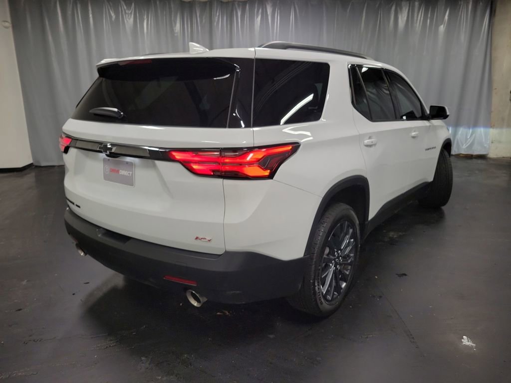 Used 2023 Chevrolet Traverse RS image 8