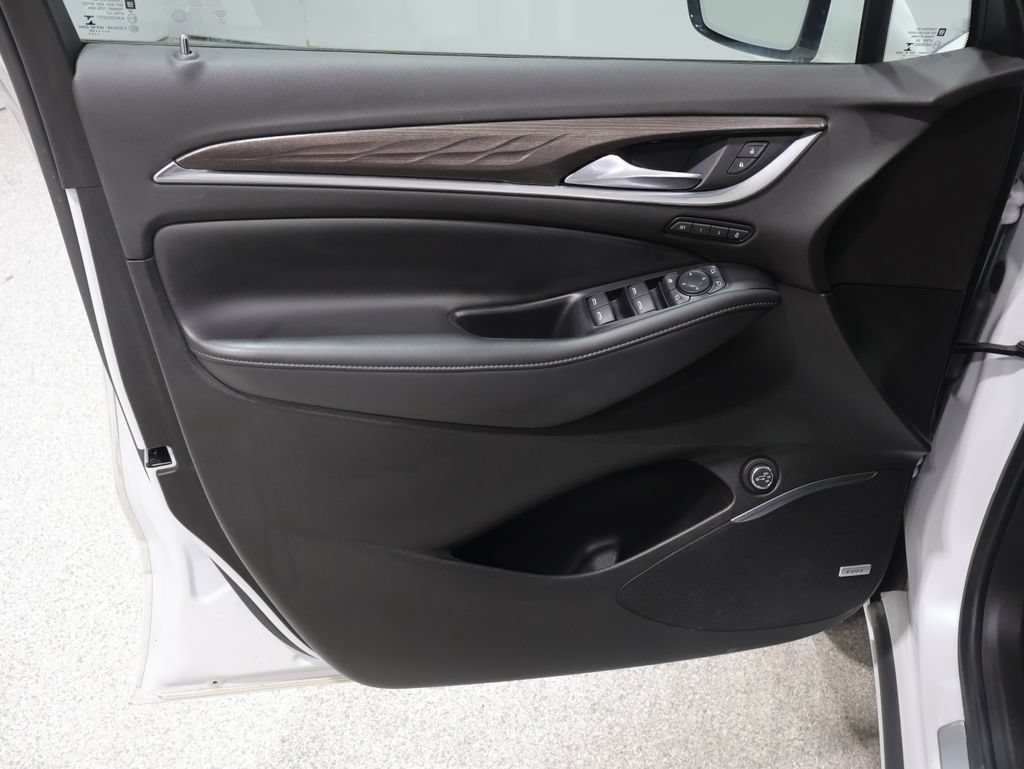 Used 2022 Buick Enclave Avenir w/ Trailering Package, 5000 lbs. AWD/4WD image 14