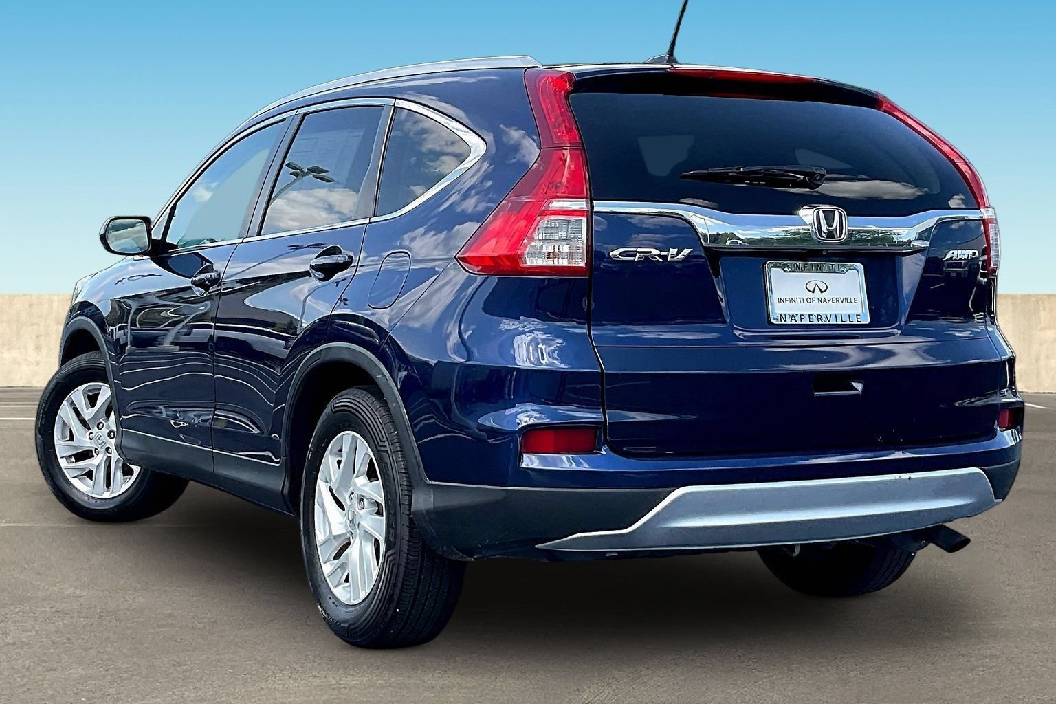 Used 2015 Honda CR-V EX-L image 4