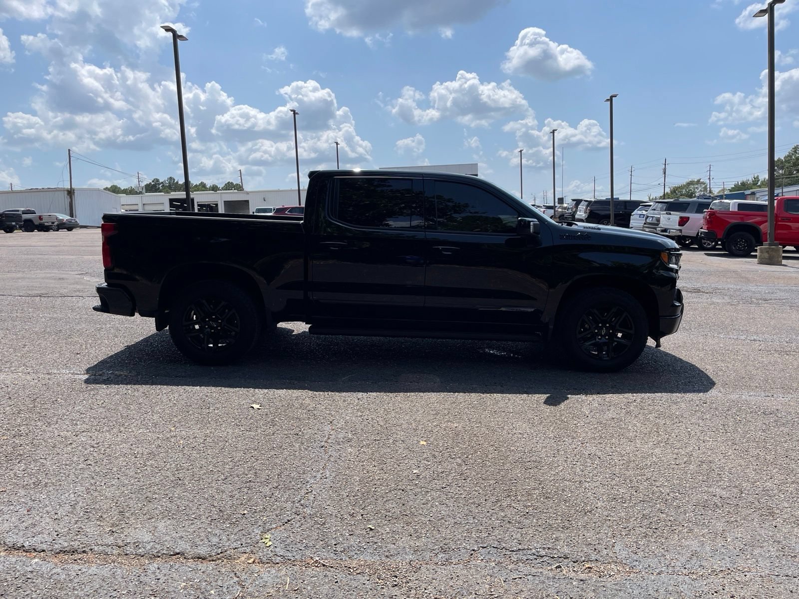 Used 2026 Chevrolet Silverado 1500 High Country w/ Midnight Edition AWD/4WD image 7