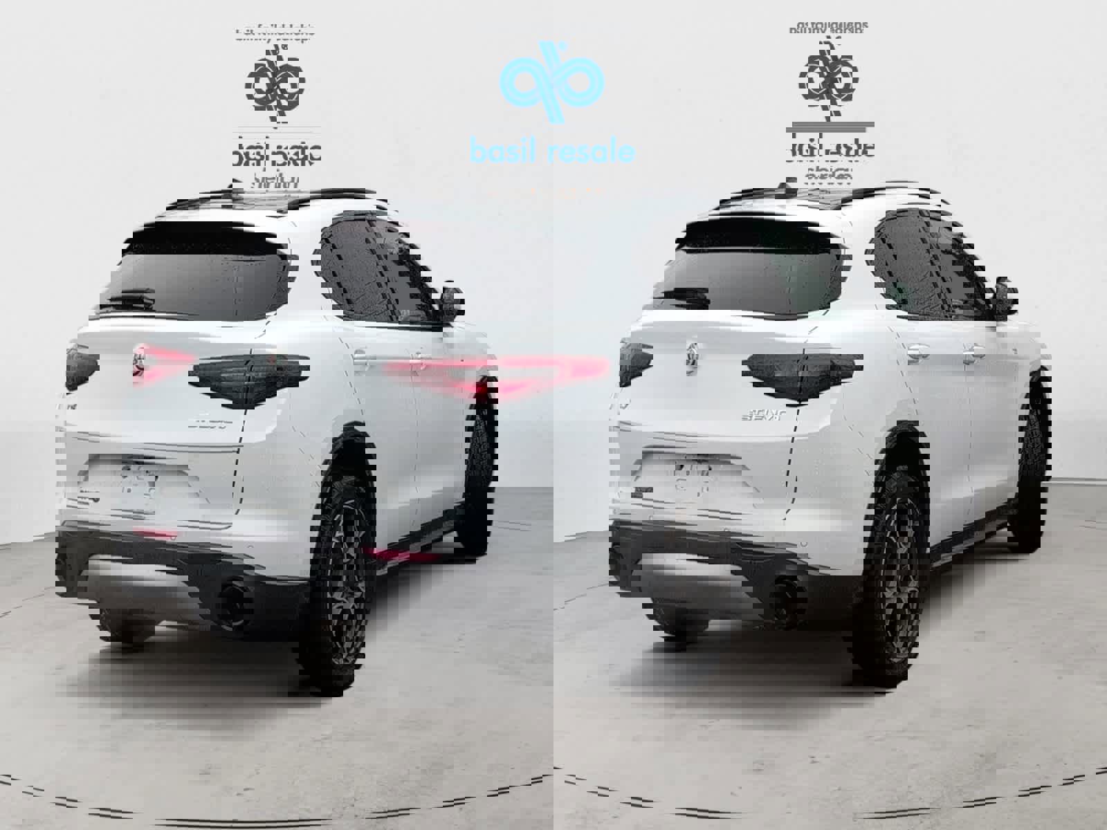 Used 2022 Alfa Romeo Stelvio Ti AWD/4WD image 6