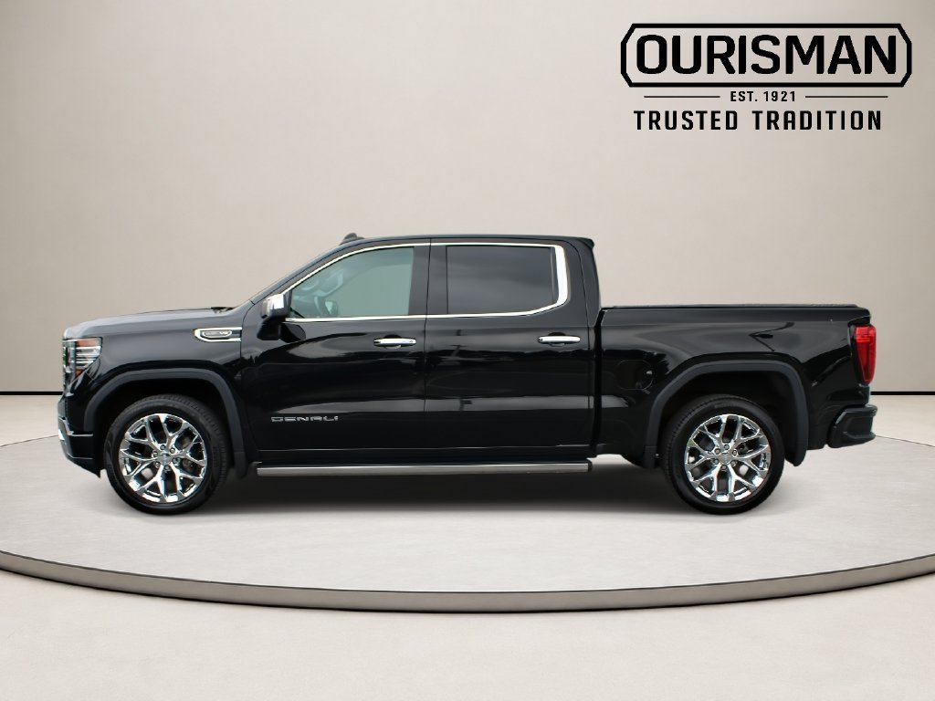 Used 2023 GMC Sierra 1500 Denali w/ Technology Package AWD/4WD image 5