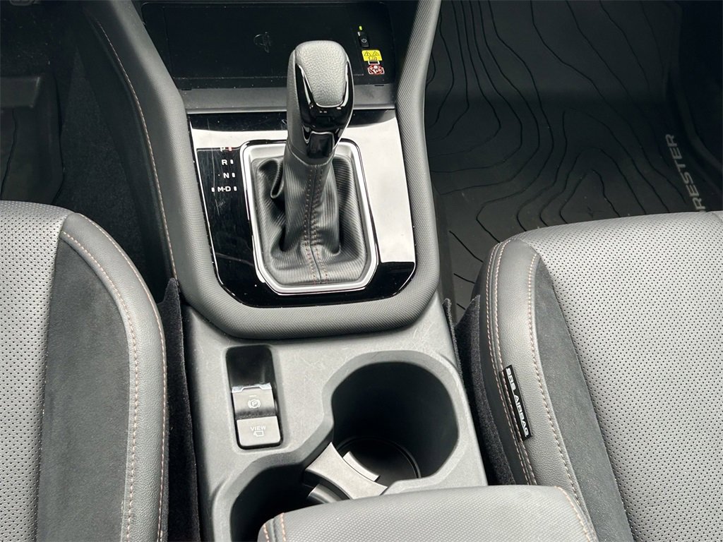 Used 2025 Subaru Forester Touring image 24