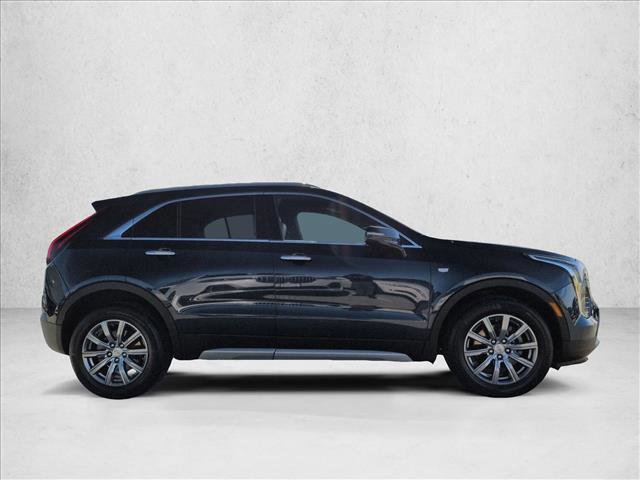 Used 2021 Cadillac XT4 Premium Luxury image 4