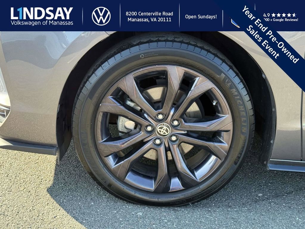 Used 2021 Toyota Sienna XSE image 8