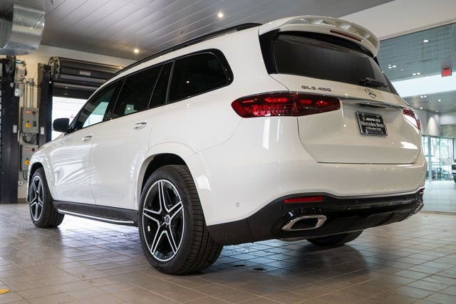 New 2026 Mercedes-Benz GLS 450 4MATIC image 6