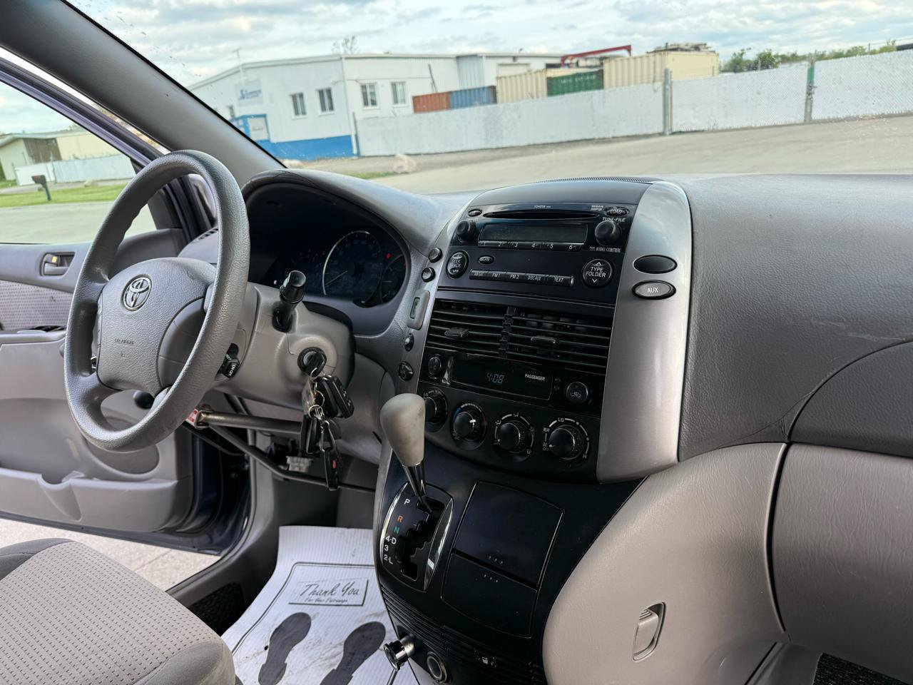 Used 2007 Toyota Sienna CE FWD image 27
