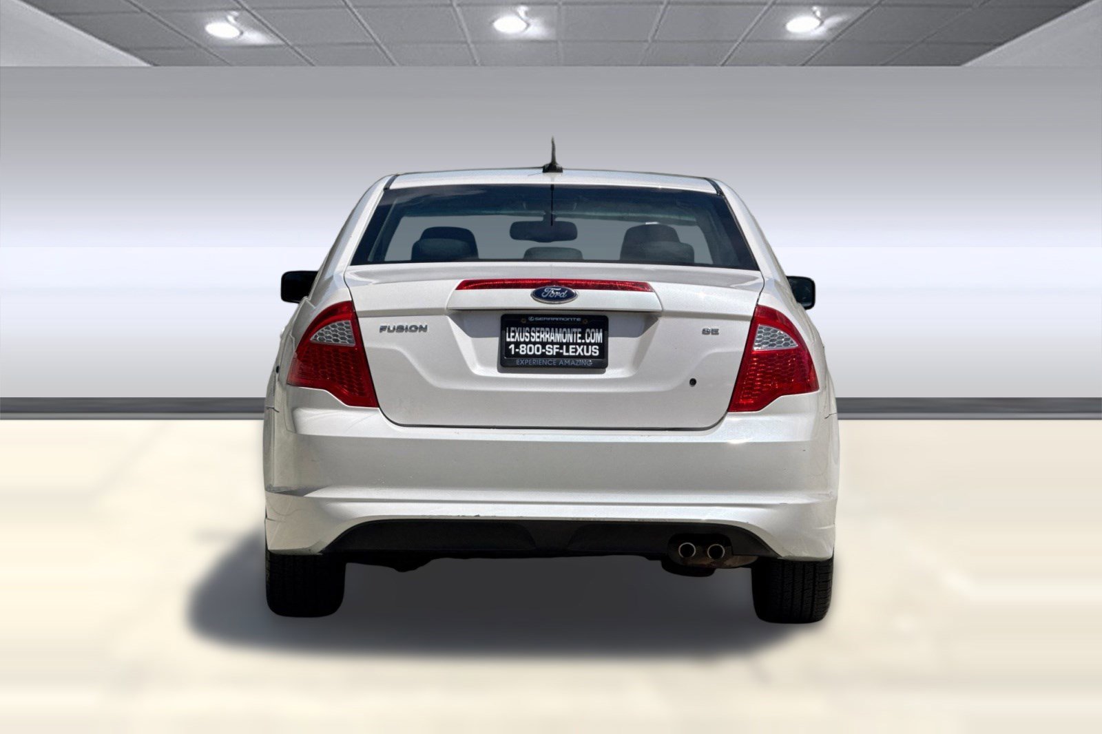 Used 2010 Ford Fusion SE FWD image 9