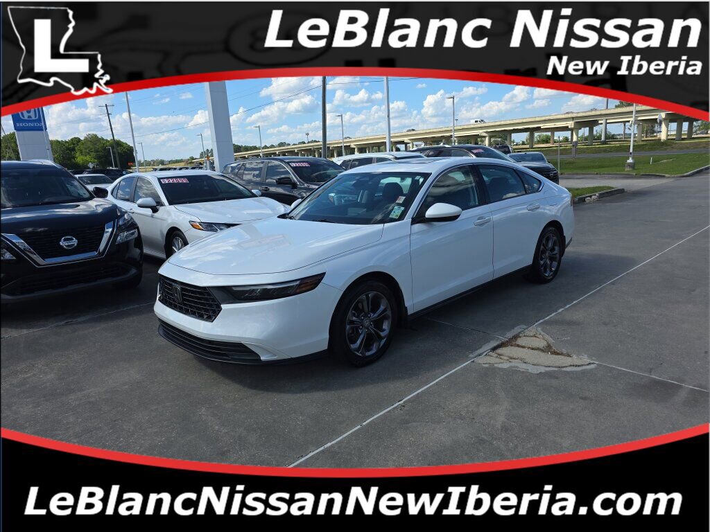 Used 2023 Honda Accord EX image 1