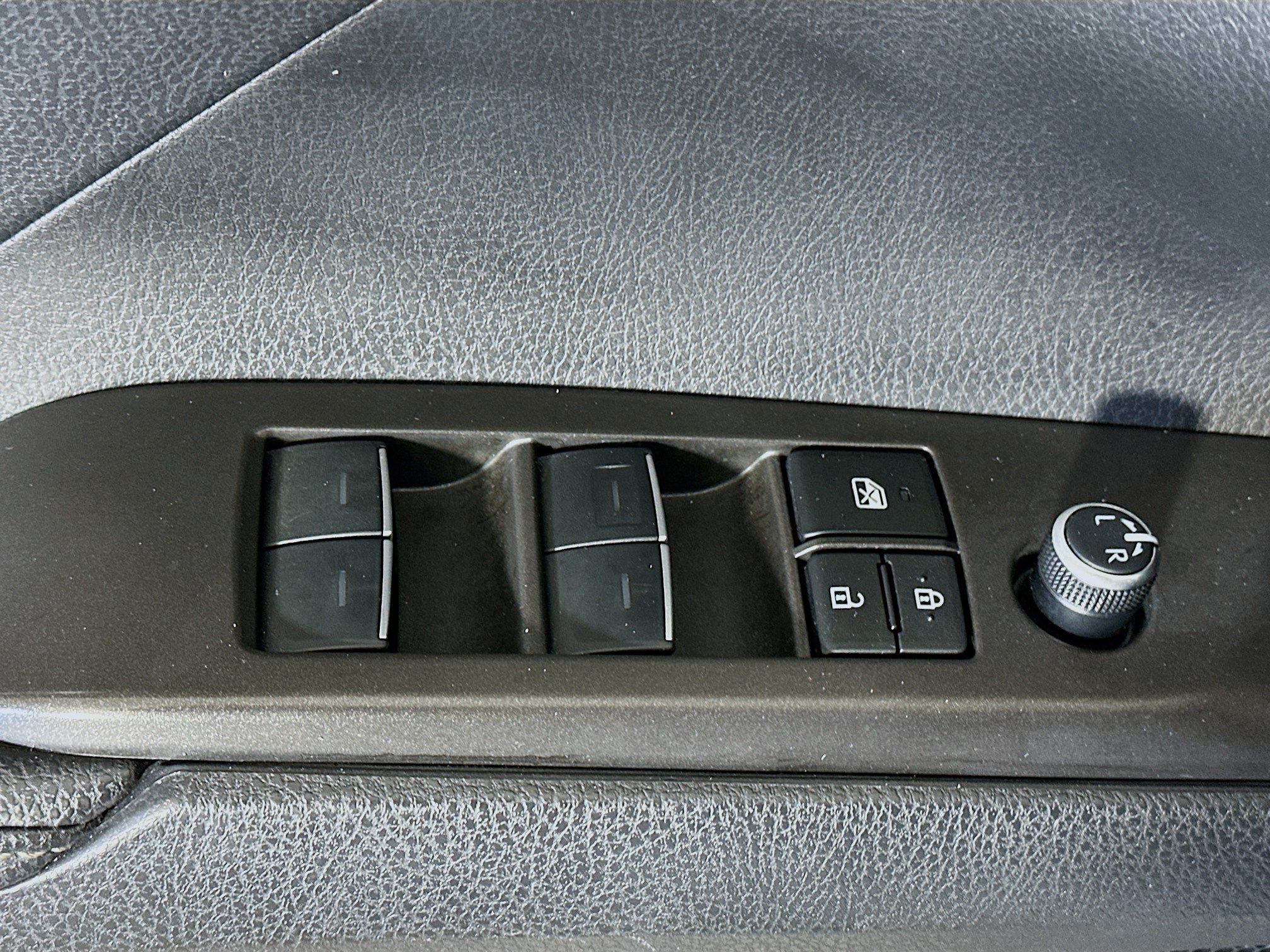 Used 2024 Toyota Camry XSE w/ Navigation Package FWD image 15