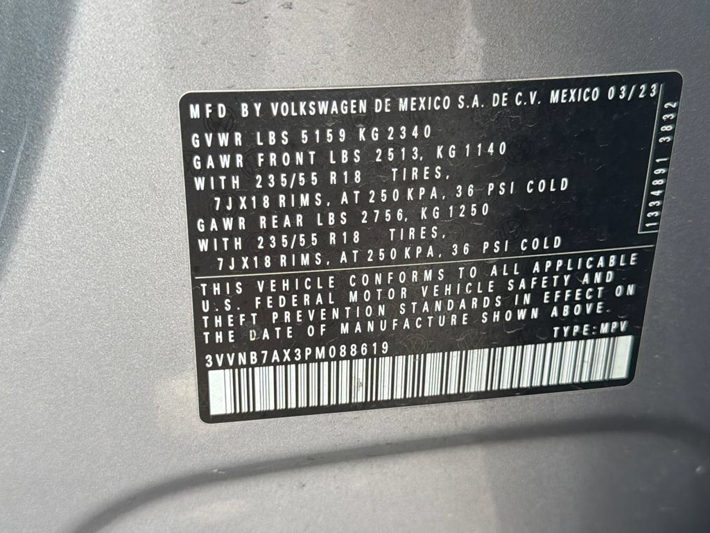 Used 2023 Volkswagen Tiguan SE w/ Panoramic Sunroof Package FWD image 49