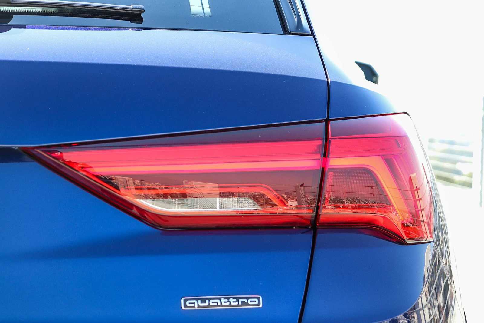 Used 2025 Audi Q3 2.0T Premium w/ Convenience Package image 10