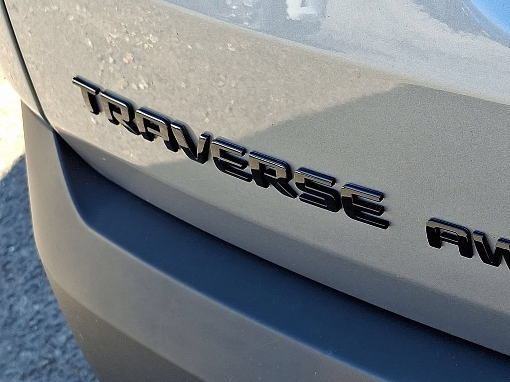 Certified 2023 Chevrolet Traverse LT w/ Midnight/Sport Edition AWD/4WD image 31