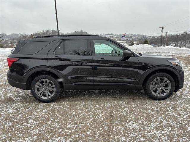 New 2026 Ford Explorer Active w/ Active Comfort Package image 5