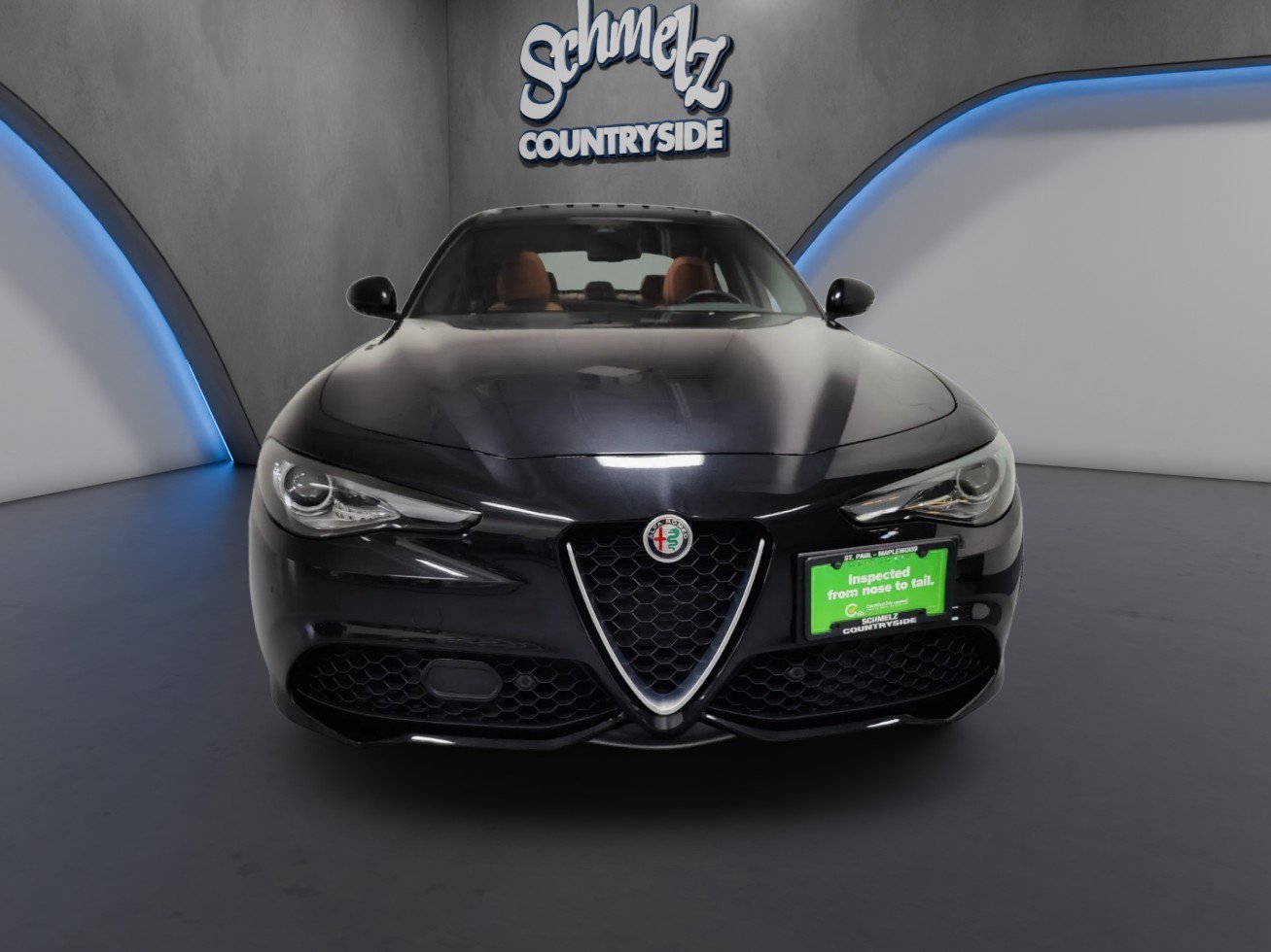 Certified 2022 Alfa Romeo Giulia Ti AWD/4WD image 2
