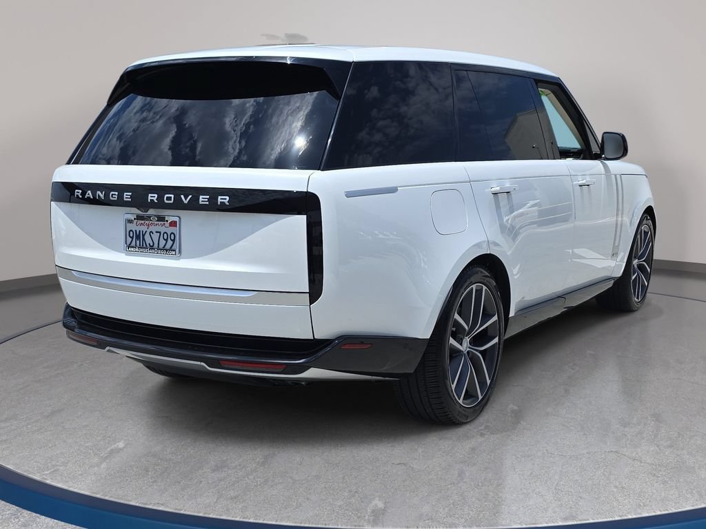 Certified 2024 Land Rover Range Rover Long Wheelbase Autobiography AWD/4WD image 5