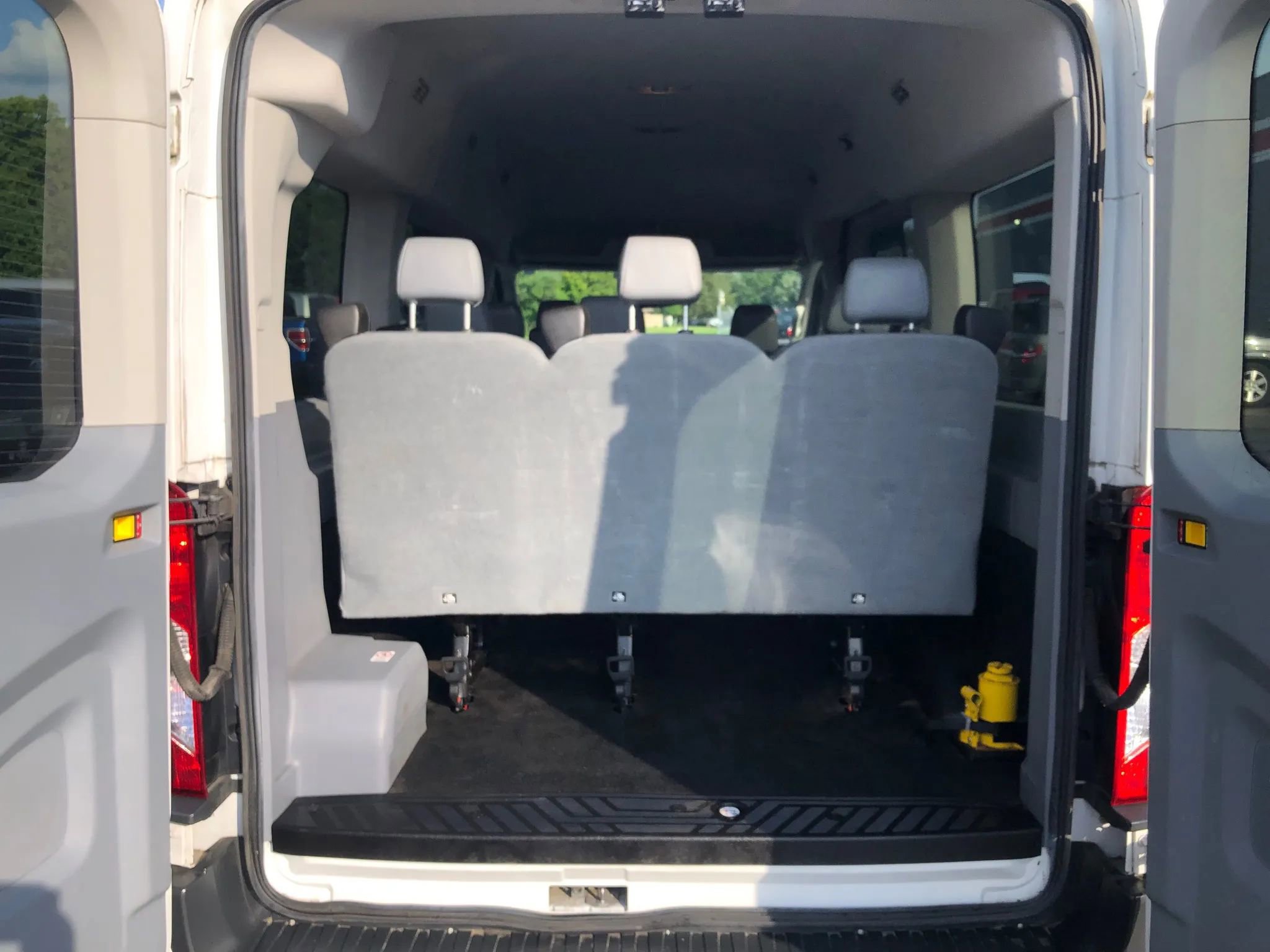 Used 2016 Ford Transit 150 XL image 13