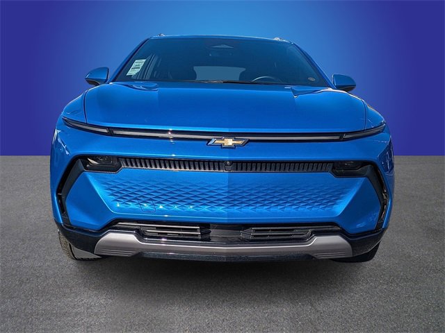 Used 2025 Chevrolet Equinox EV LT w/ Convenience Package image 8