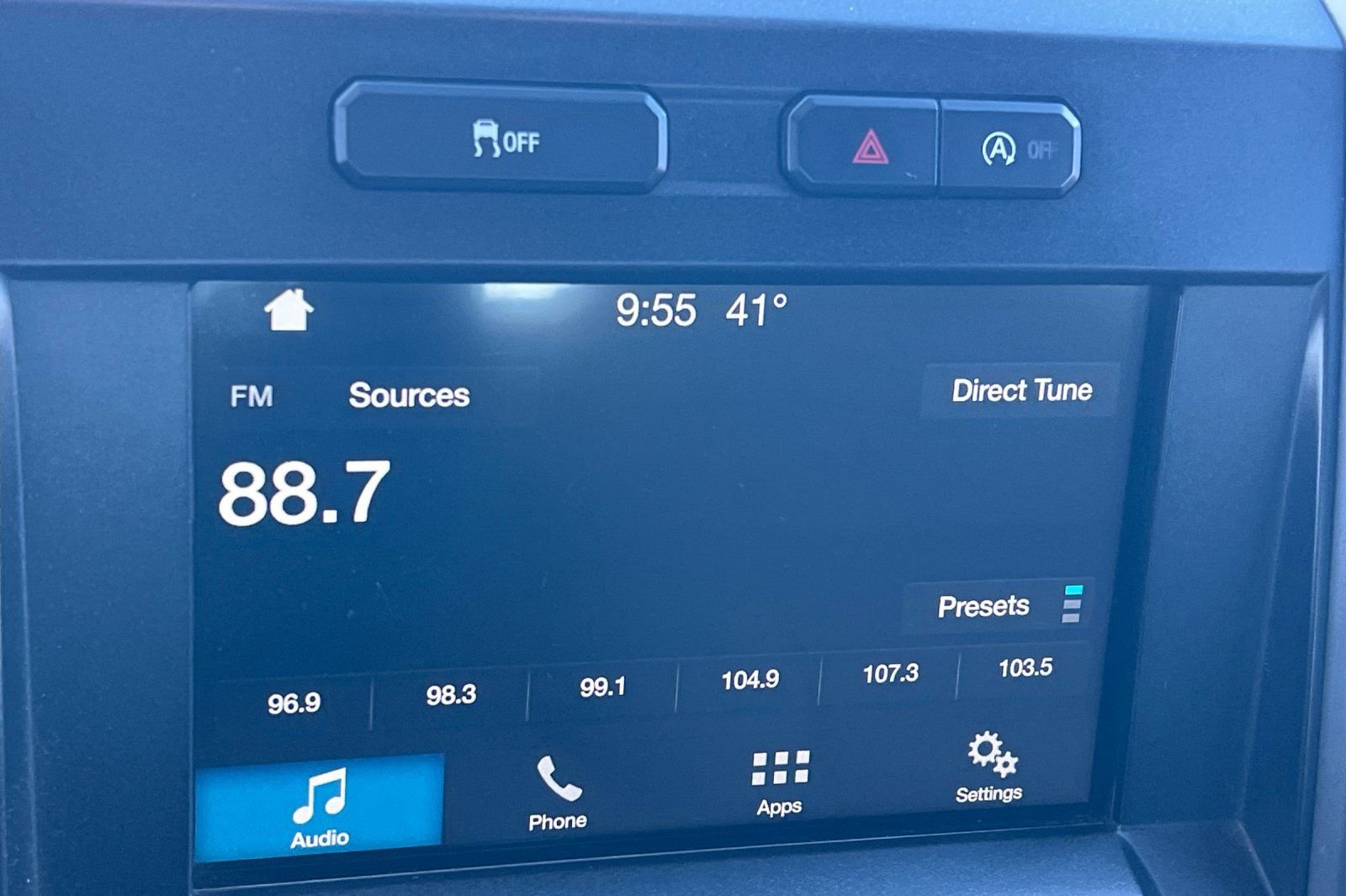 Used 2018 Ford F150 XLT w/ Max Trailer Tow Package image 18