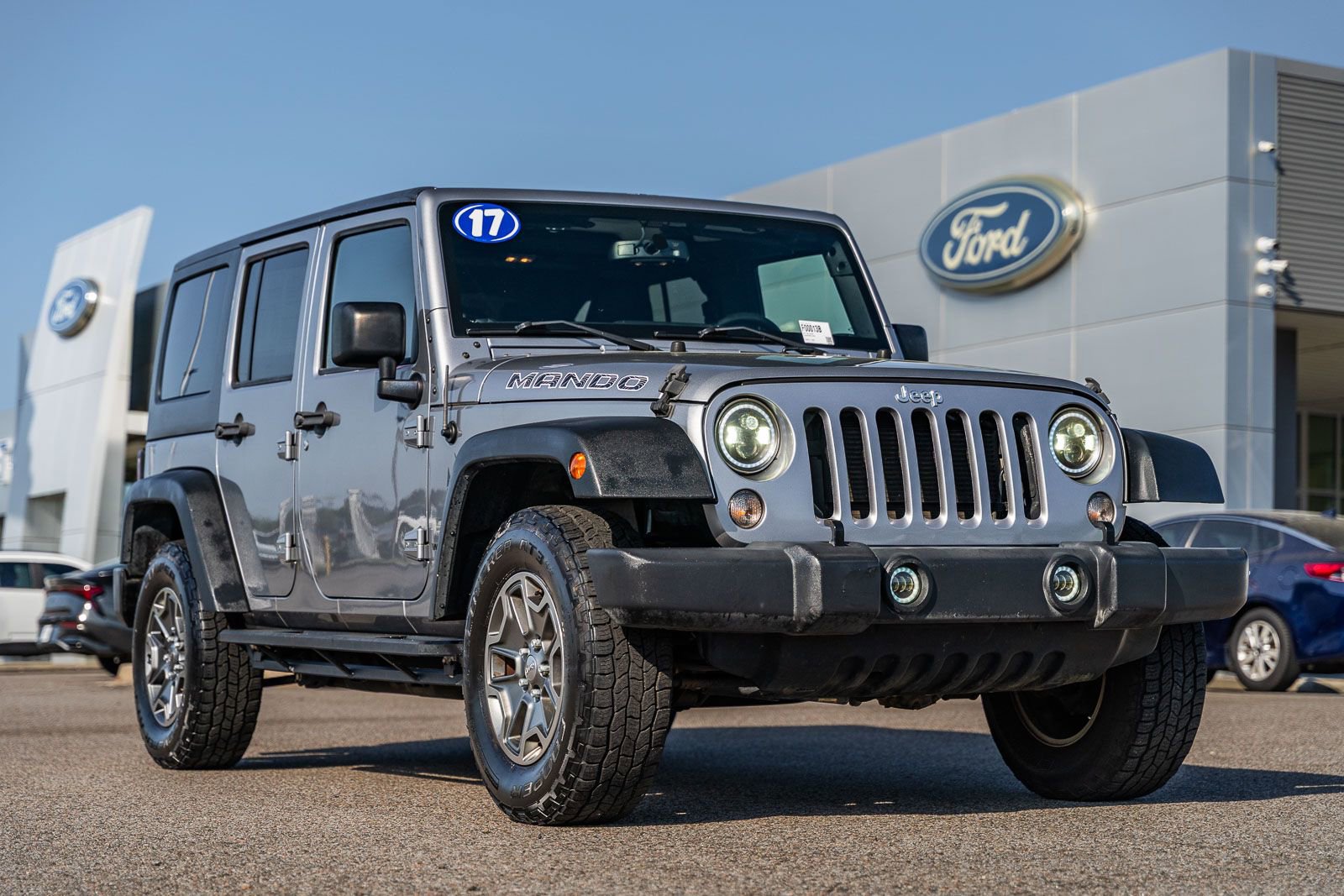 Used 2017 Jeep Wrangler Unlimited Sport w/ Quick Order Package 24S AWD/4WD image 1