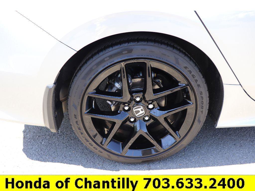 Used 2025 Honda Civic Sport image 30