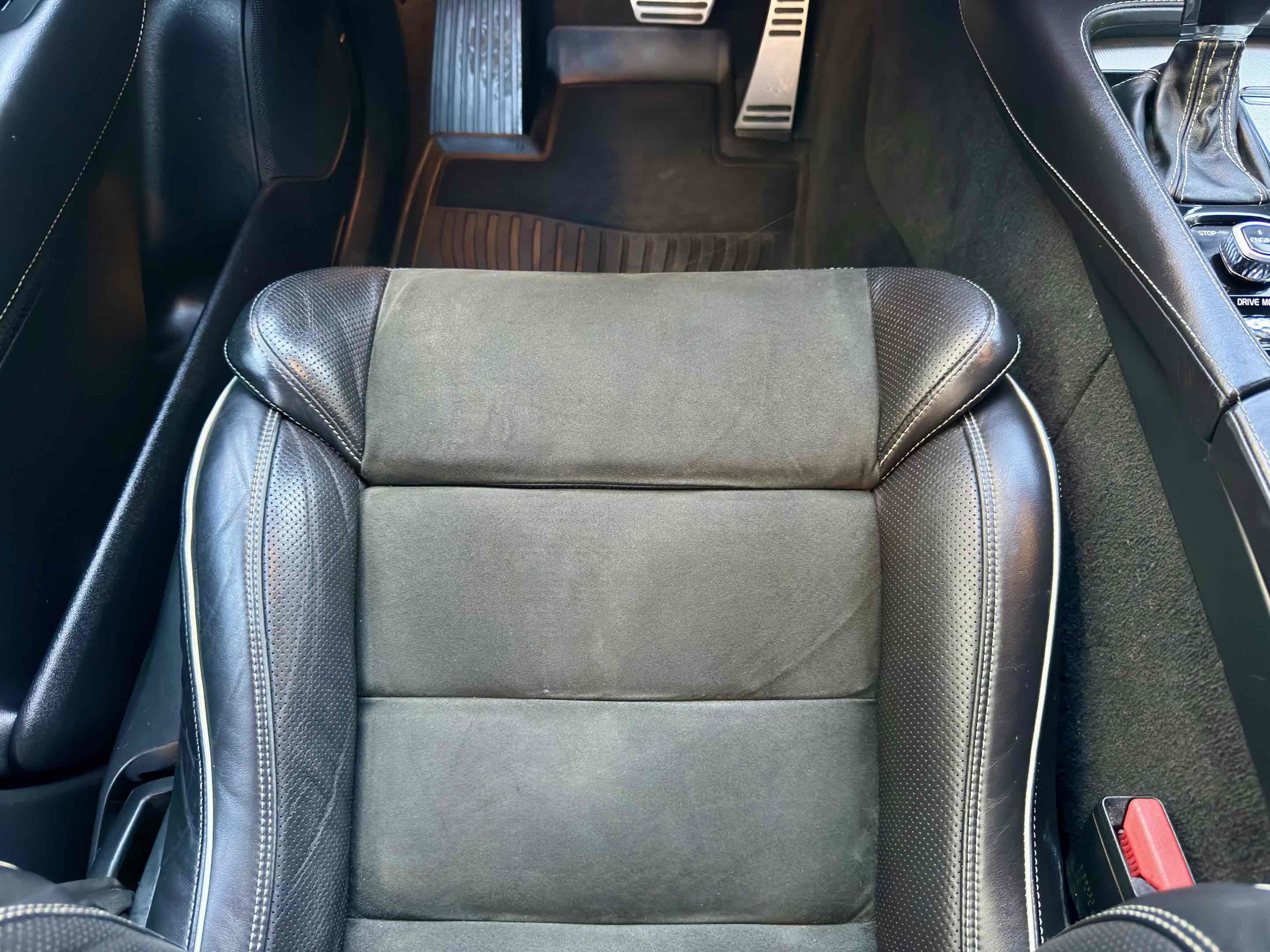 Used 2016 Volvo XC90 T6 R-Design w/ Vision Package image 36