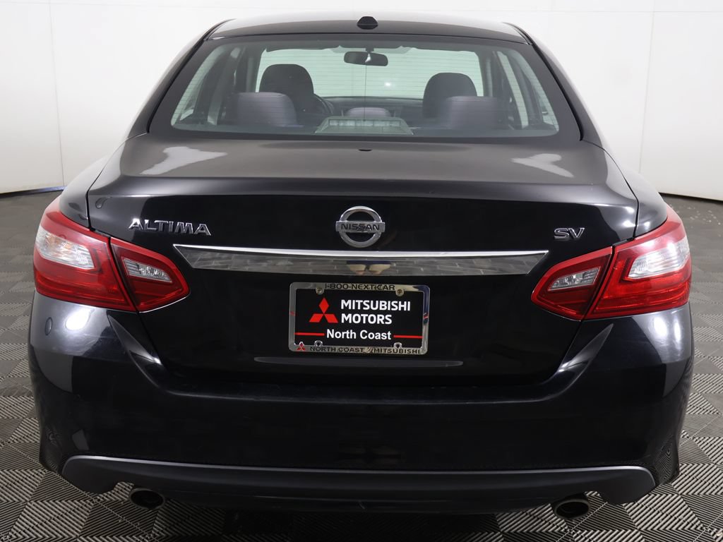 Used 2018 Nissan Altima 2.5 SV FWD image 9